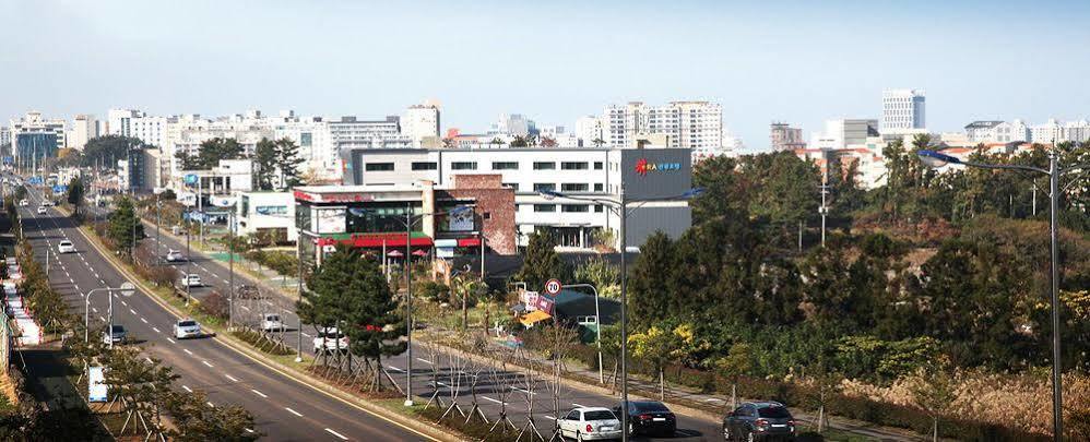 Ra Tourist Hotel Jeju Esterno foto
